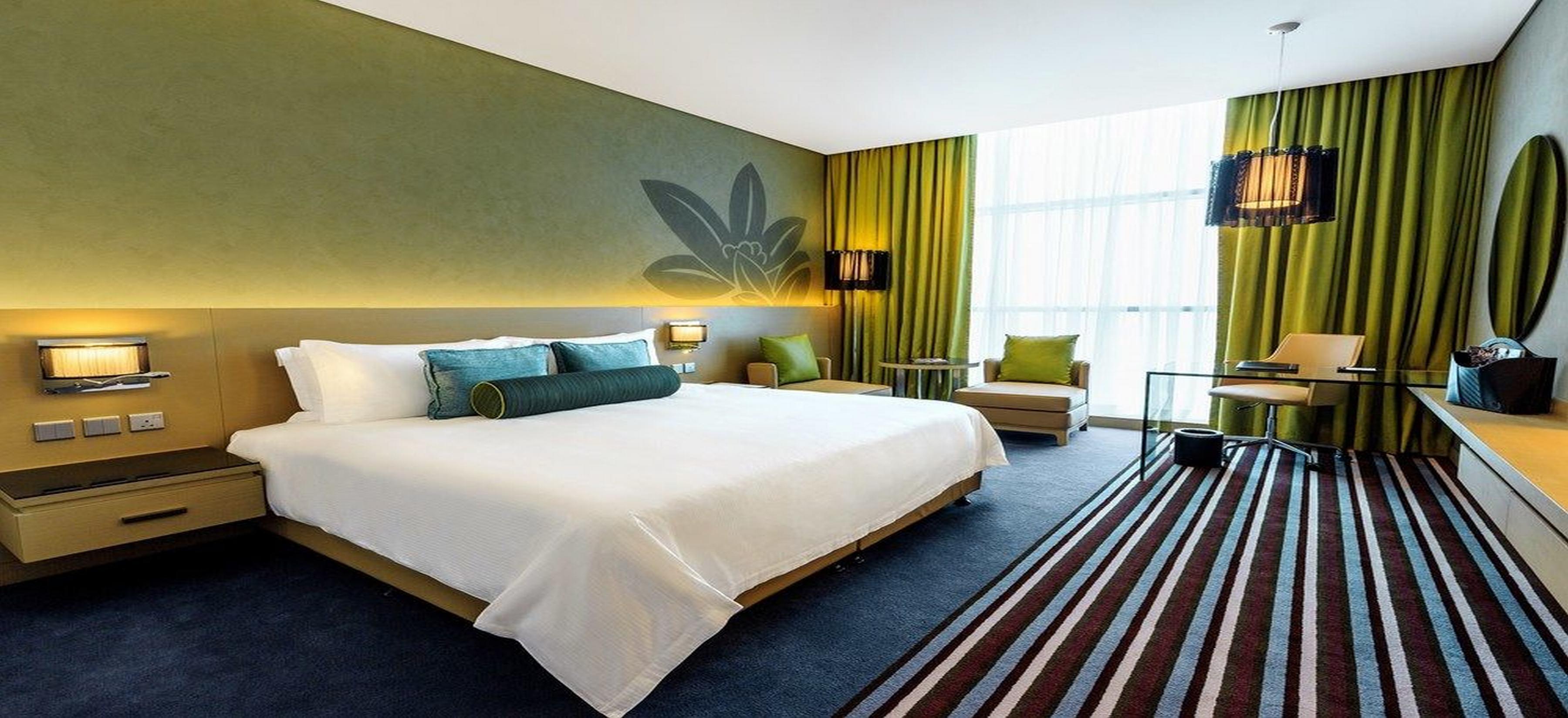 Отель Downtown Rotana Манама Экстерьер фото Deluxe Room