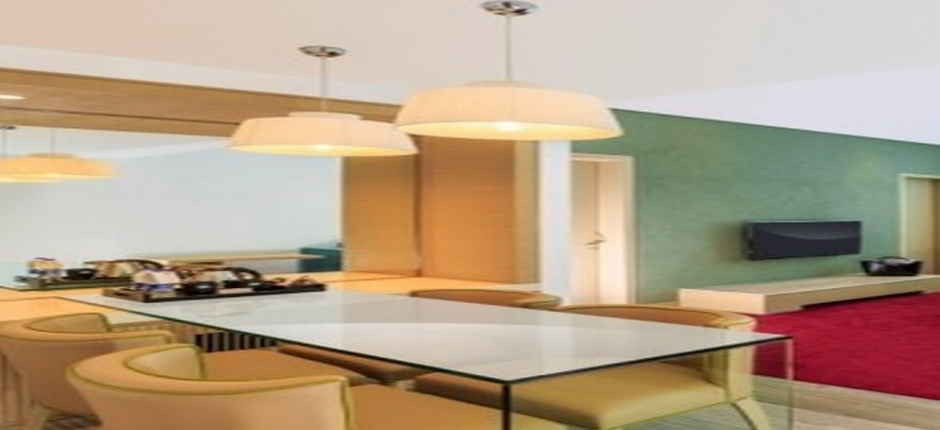 Отель Downtown Rotana Манама Экстерьер фото A pendant light