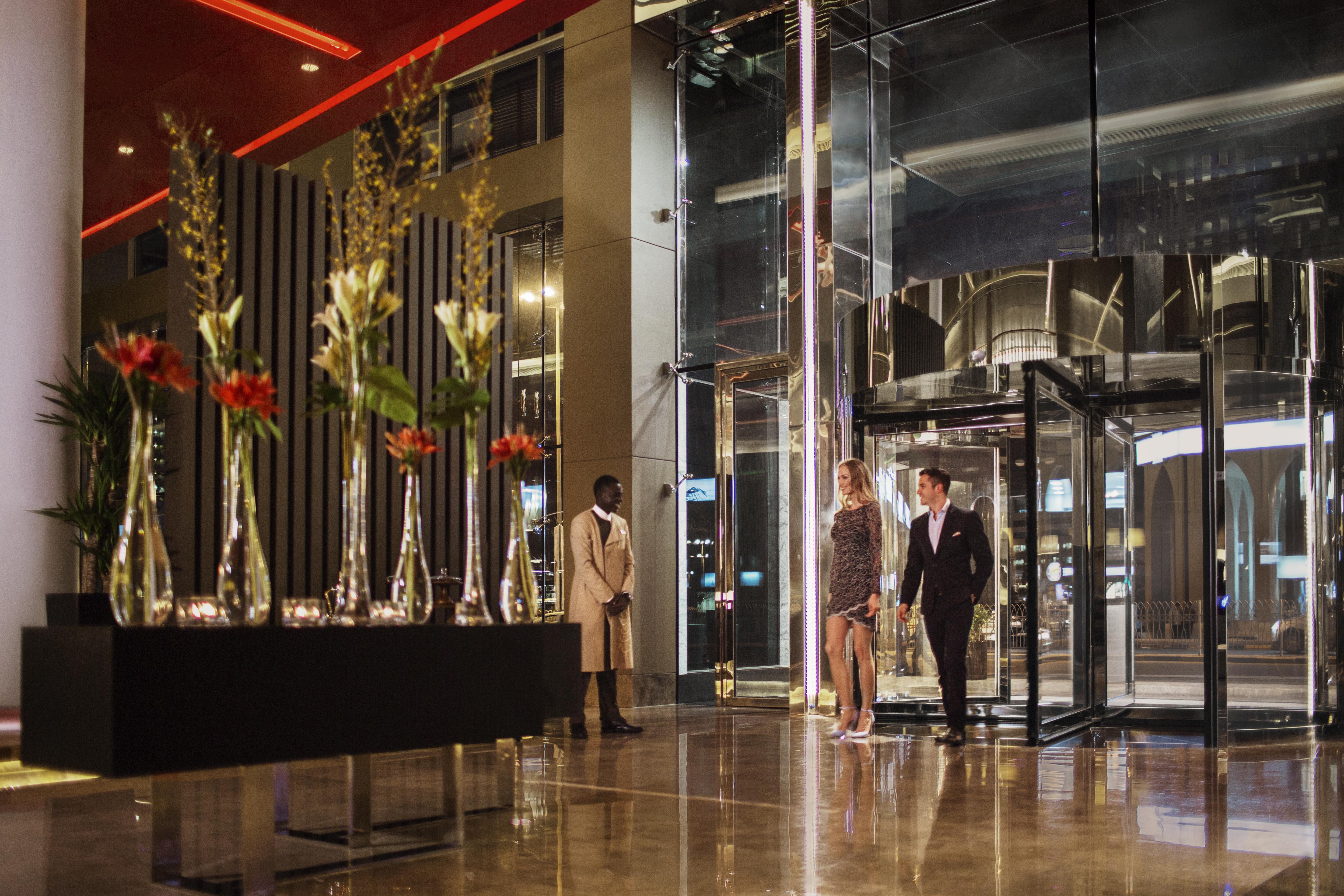 Отель Downtown Rotana Манама Экстерьер фото Lobby
