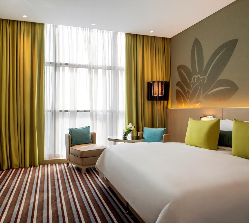 Отель Downtown Rotana Манама Экстерьер фото Deluxe Room