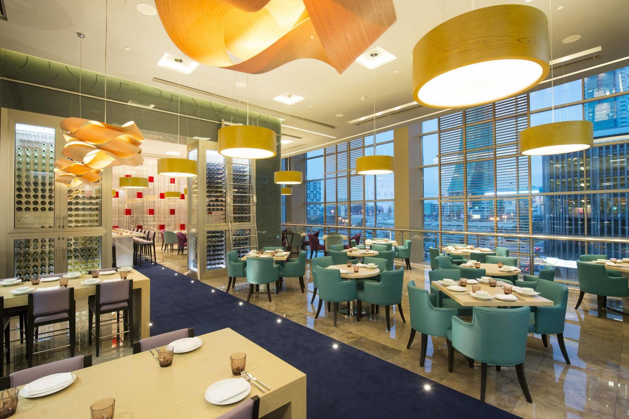 Отель Downtown Rotana Манама Экстерьер фото The restaurant